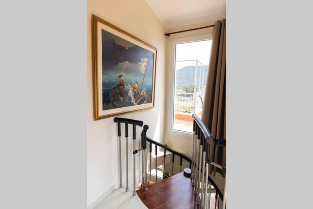 Port View House-Comfy Family Apartment-Panoramic View Néa Péramos Buitenkant foto